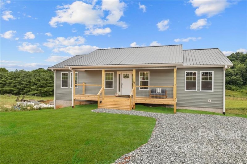 Property image 2 at 26 Pilgrims Path Lane, Alexander, NC 28701