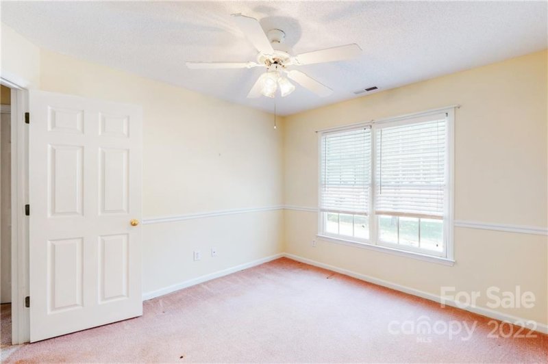 Property image 4 at 136 Ole Eastpointe Drive, York, SC 29745