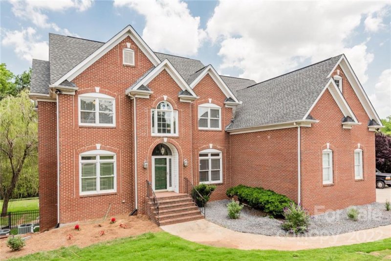 Property image 2 at 363 Gringley Hill Road, Fort Mill, SC 29708