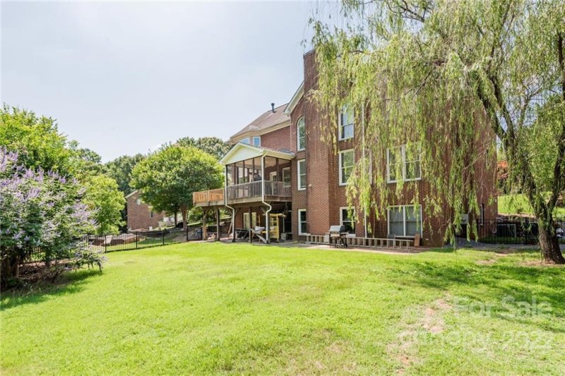 Property image 4 at 363 Gringley Hill Road, Fort Mill, SC 29708