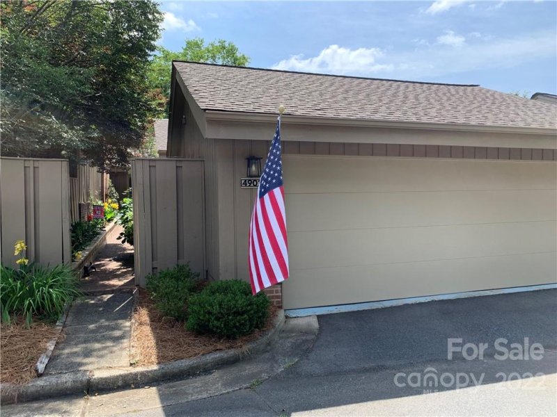 Property image 2 at 4902 Torrey Pines Court, Charlotte, NC 28226