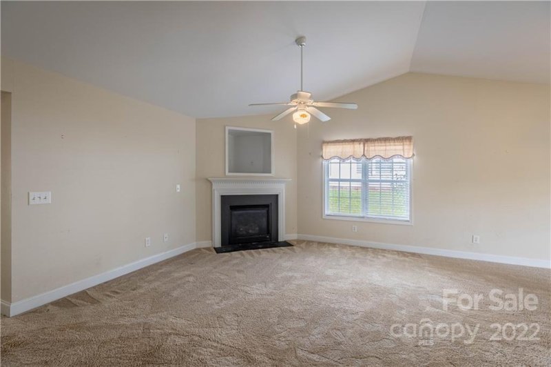 Property image 5 at 113 Morgan Trace Drive, Valdese, NC 28690