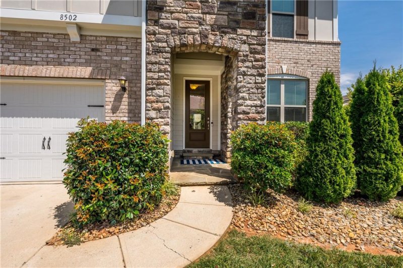 Property image 2 at 8502 Ellington Park Drive, Charlotte, NC 28277