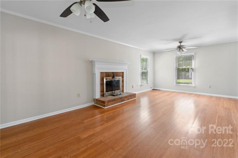 Property image 3 at 8730 Rittenhouse Circle, Charlotte, NC 28270