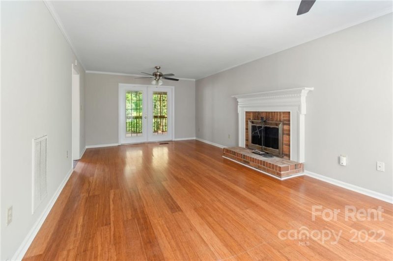 Property image 4 at 8730 Rittenhouse Circle, Charlotte, NC 28270