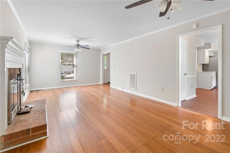 Property image 5 at 8730 Rittenhouse Circle, Charlotte, NC 28270