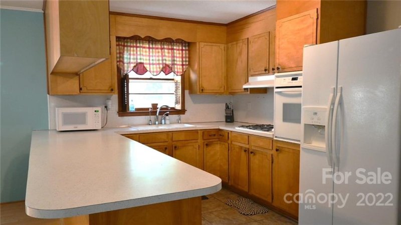 Property image 4 at 4425 Farmbrook Road, Gastonia, NC 28056