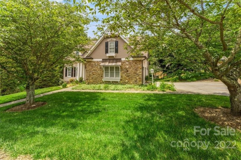 Property image 3 at 1119 38th Avenue, Hickory, NC 28601