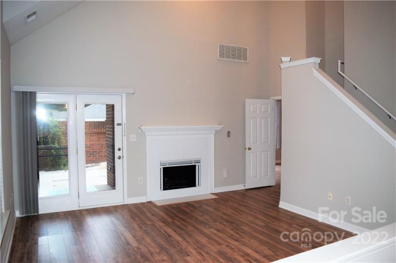 Property image 4 at 819 Northeast Drive, Davidson, NC 28036