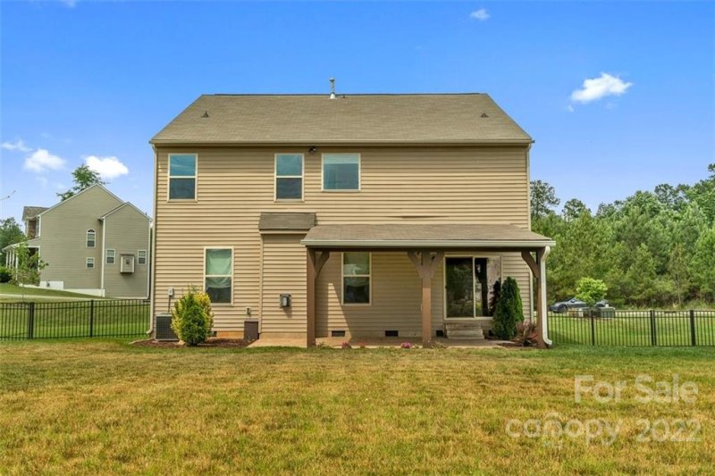 Property image 4 at 312 Alyssum Avenue, Clover, SC 29710