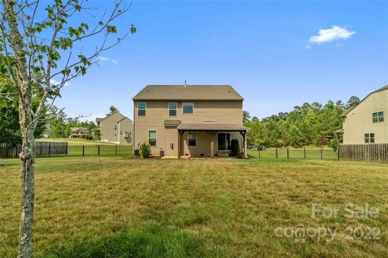 Property image 5 at 312 Alyssum Avenue, Clover, SC 29710