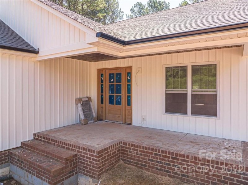 Property image 3 at 7207 Sparrow Lane, Vale, NC 28168