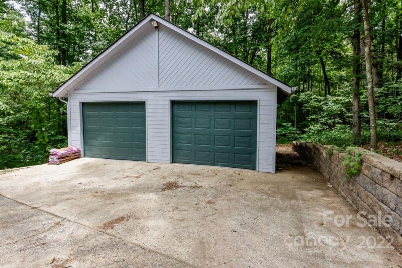 Property image 3 at 376 Knollwood Drive, Forest City, NC 28043