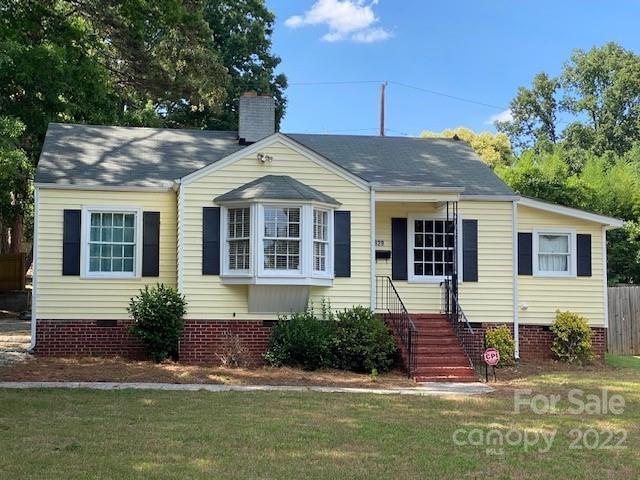 Property image 2 at 3929 Admiral Avenue, Charlotte, NC 28205