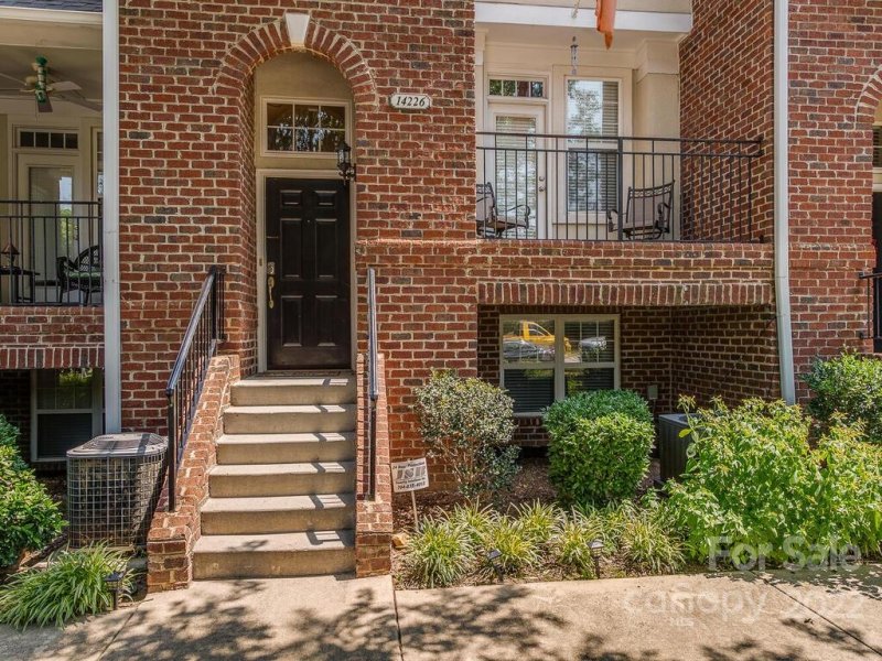 Property image 2 at 14226 Richmond Park Avenue, Charlotte, NC 28277