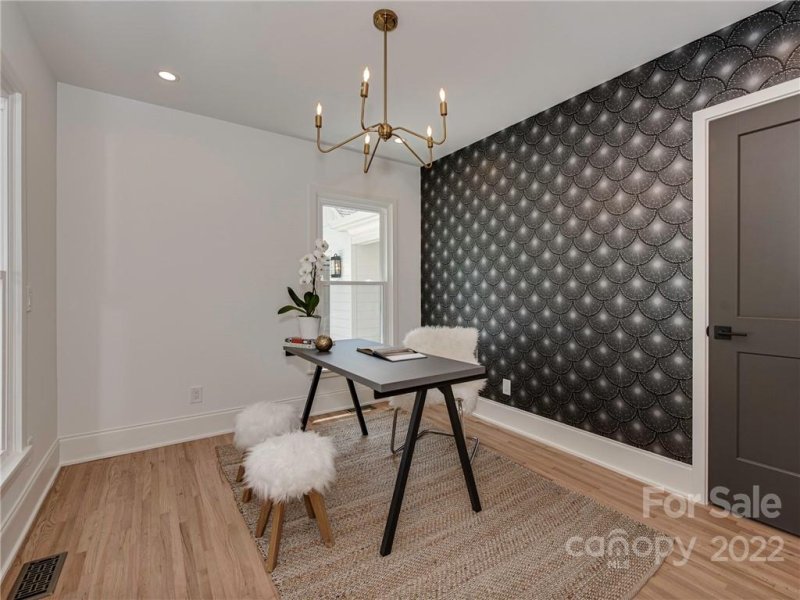 Property image 4 at 523 Robmont Road, Charlotte, NC 28270