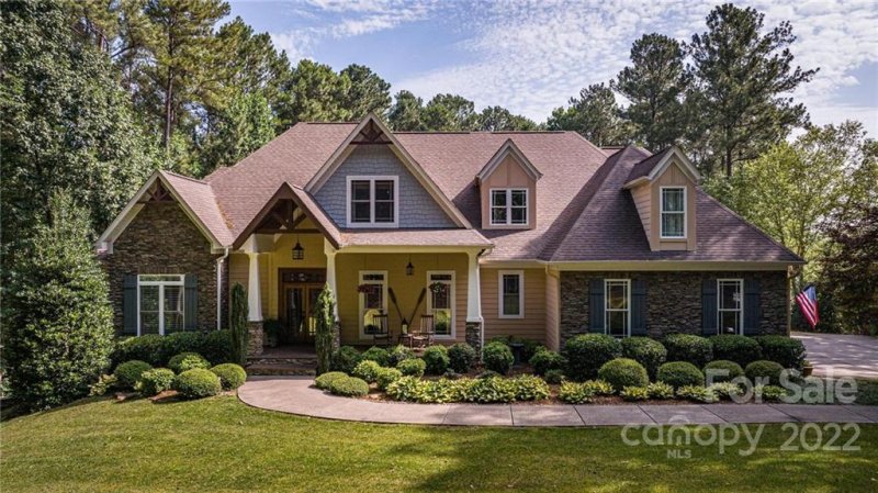 Property image 5 at 6877 Kingfisher Court, Denver, NC 28037