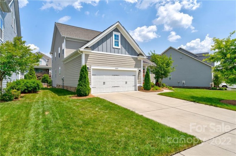Property image 3 at 5409 Meadowcroft Way, Fort Mill, SC 29708