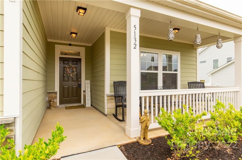 Property image 2 at 5132 Thomasville Drive, Belmont, NC 28012