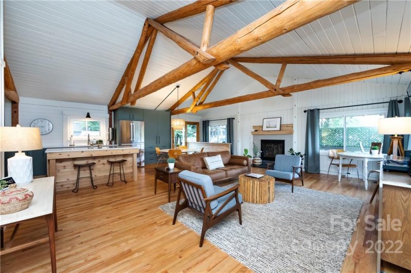 Property image 4 at 295 Lakeshore Drive, Mooresville, NC 28117