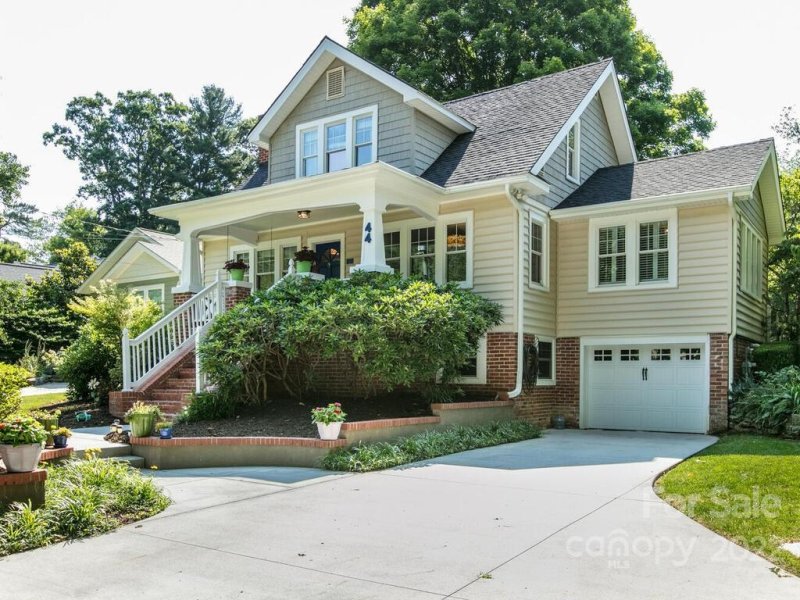 Property image 3 at 44 Collenwood Road, Arden, NC 28704