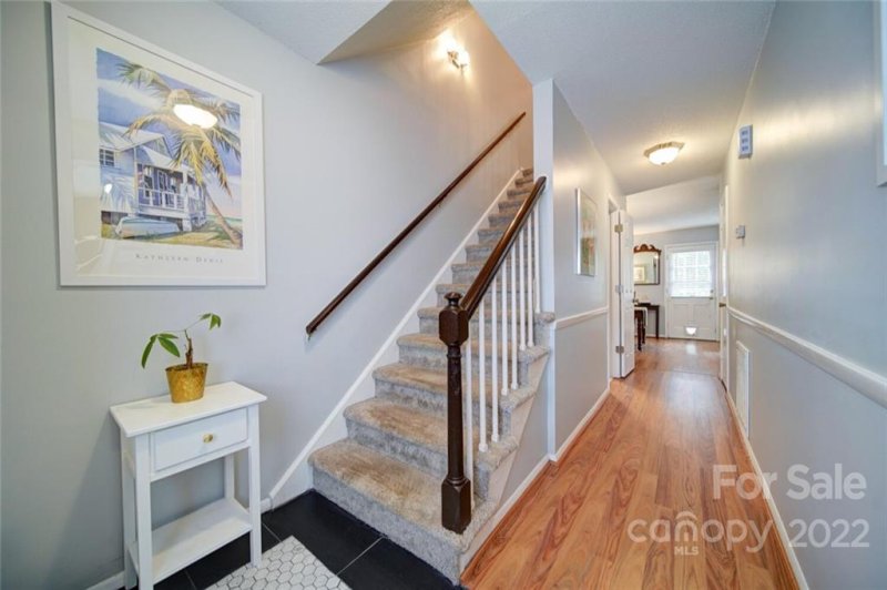 Property image 5 at 4607 Hedgemore Drive, Charlotte, NC 28209