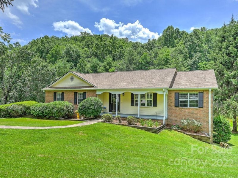 Property image 2 at 24 Mallard Court, Brevard, NC 28712