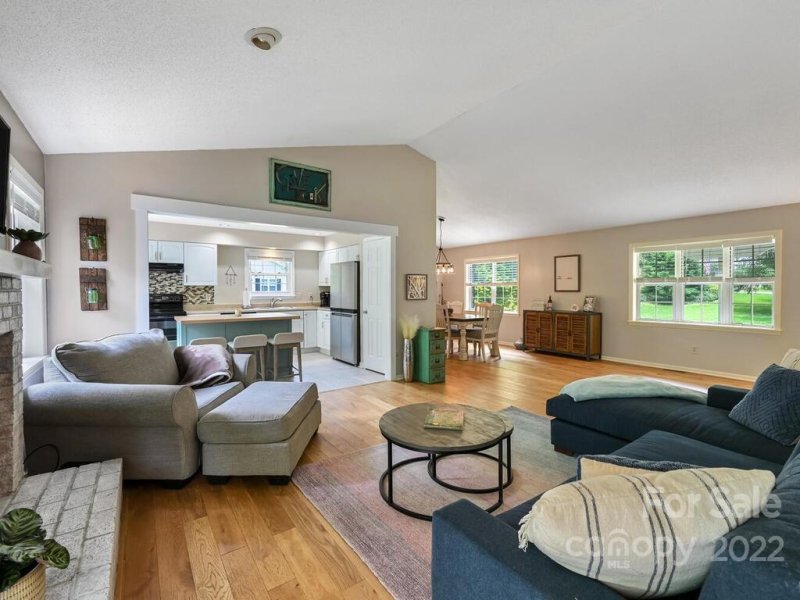 Property image 5 at 24 Mallard Court, Brevard, NC 28712