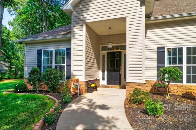 Property image 4 at 157 Autumn Grove Lane, Mooresville, NC 28115