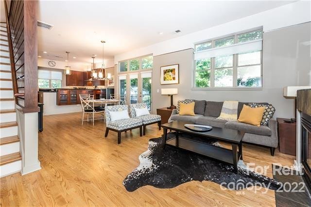 Property image 3 at 1150 Park West Drive, Charlotte, NC 28209