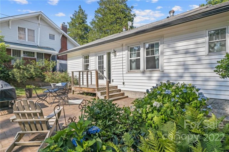 Property image 3 at 87 Madison Avenue, Asheville, NC 28801