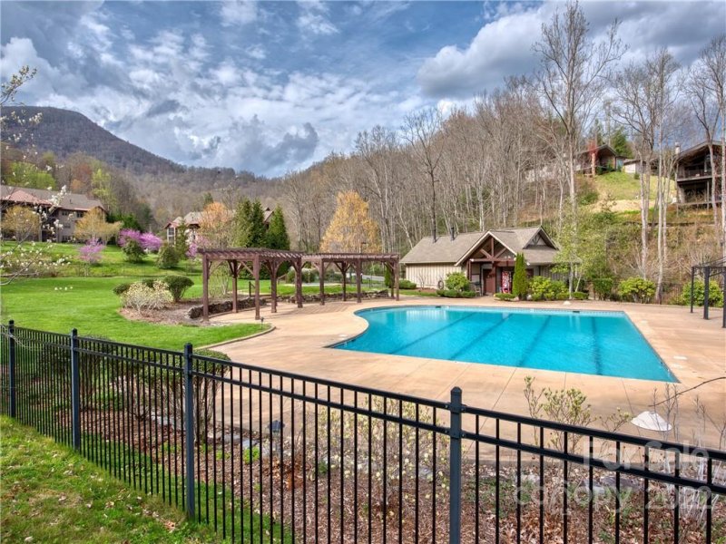 Property image 4 at 5 Deer Creek Trail, Maggie Valley, NC 28751