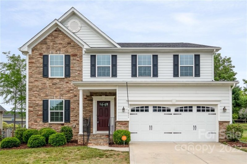 Property image 2 at 7011 Clover Hill Road, Indian Trail, NC 28079