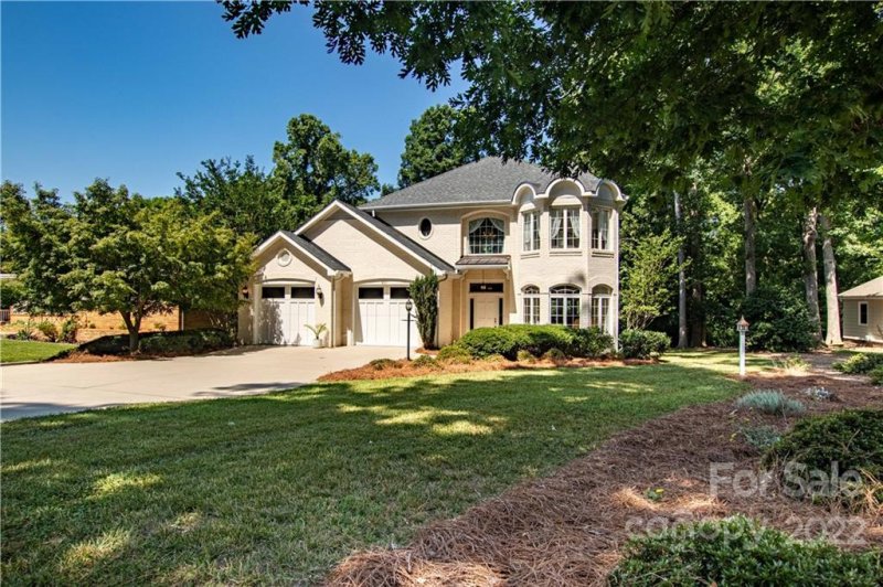 Property image 2 at 831 N 9th Street, Albemarle, NC 28001