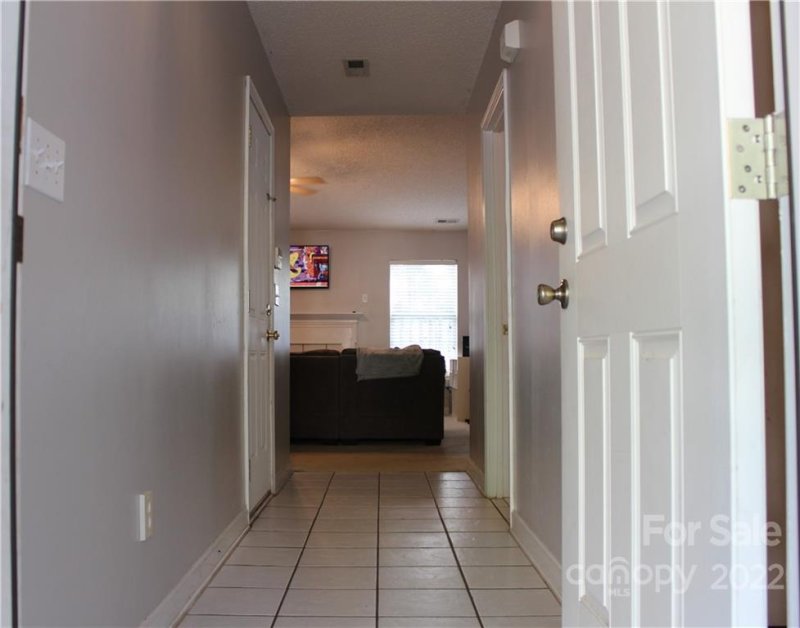 Property image 2 at 2002 Pleasant Dale Drive, Charlotte, NC 28214