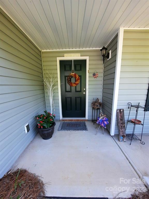 Property image 2 at 1210 Catawba Run, Lowell, NC 28098