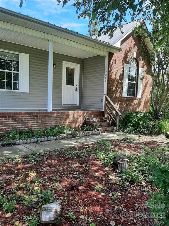 Property image 4 at 2006 Redberry Lane, Conover, NC 28613