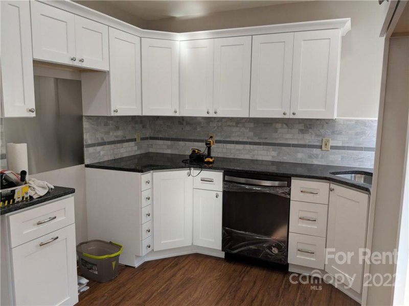 Property image 3 at 174 Crystal Circle, Mooresville, NC 28117