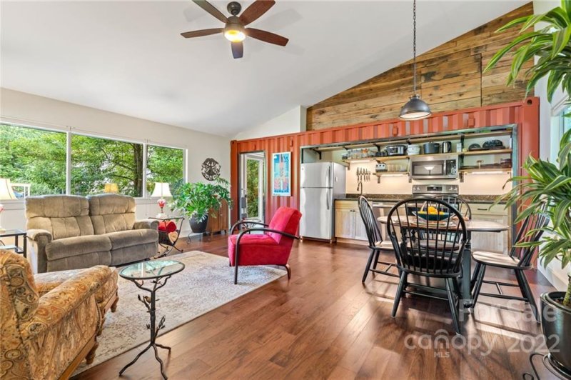 Property image 2 at 710 Rhododendron Avenue, Black Mountain, NC 28711