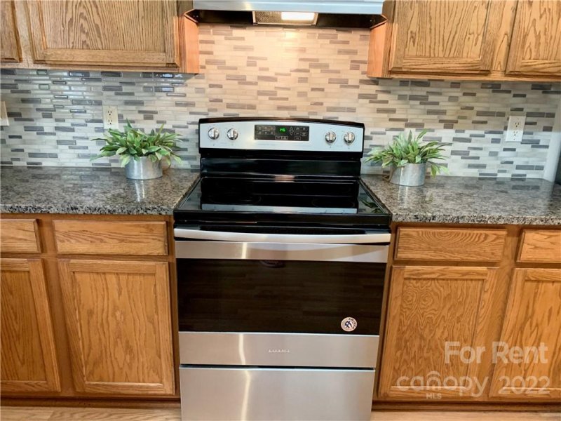 Property image 2 at 1706 Long Paw Lane, Charlotte, NC 28214