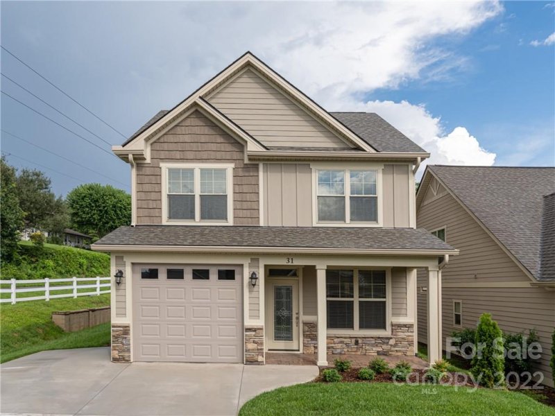 Property image 2 at 31 Burlington Lane, Fletcher, NC 28732