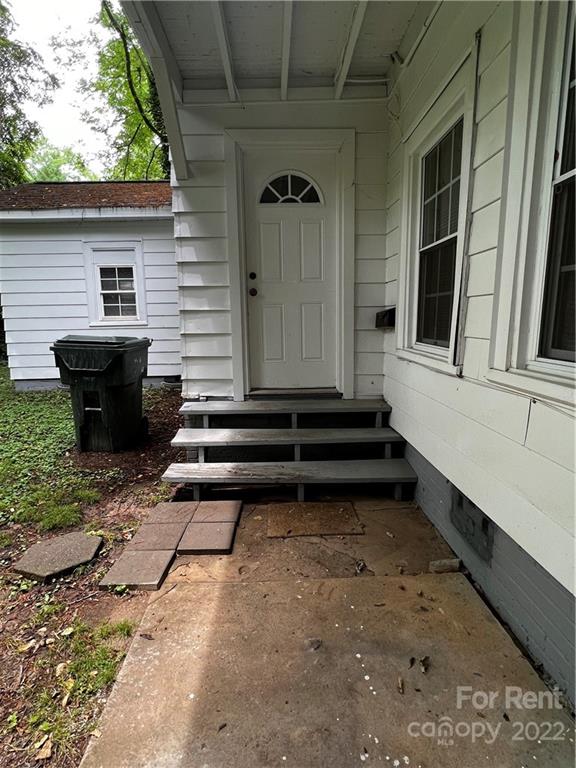 Property image 2 at 1406 Circle Drive, Gastonia, NC 28054