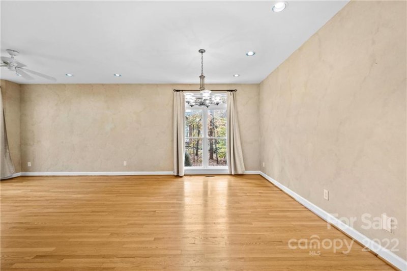 Property image 5 at 7133 Cobblecreek Drive, Matthews, NC 28104