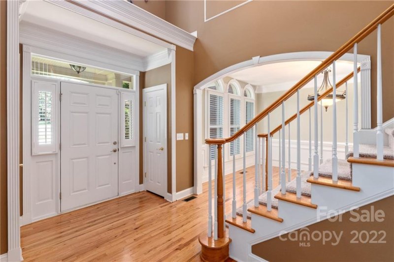 Property image 3 at 10027 Hazelview Drive, Charlotte, NC 28277