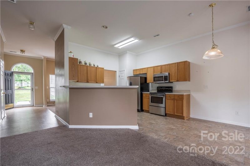 Property image 2 at 109 Chelsea Court, Mount Holly, NC 28120