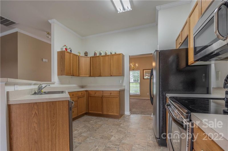 Property image 4 at 109 Chelsea Court, Mount Holly, NC 28120