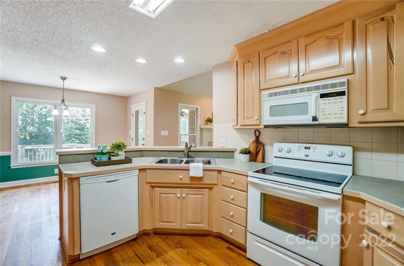 Property image 5 at 334 Rollingwood Drive, Stanley, NC 28164