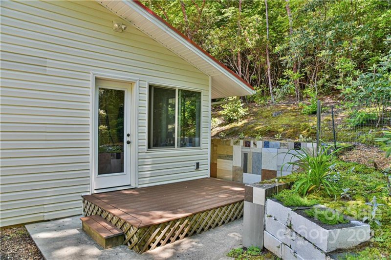 Property image 5 at 64 Melissa Drive, Black Mountain, NC 28711