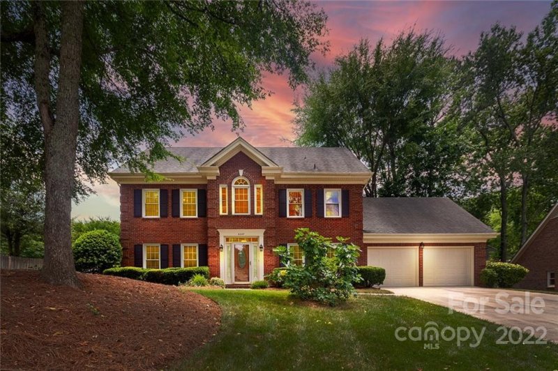 6027 Hickory Forest Drive