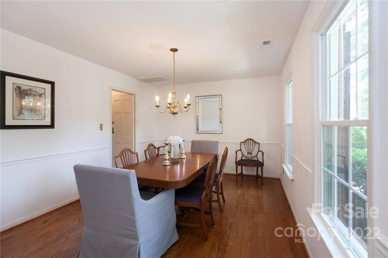 Property image 3 at 6027 Hickory Forest Drive, Charlotte, NC 28277